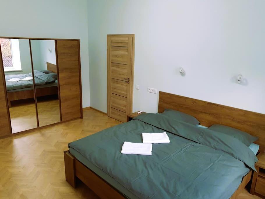 Modern Flat By Lukiskiu Square VNO Extérieur photo